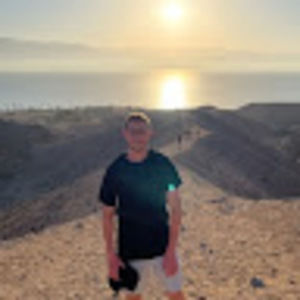 Meet your Posher, Gabi